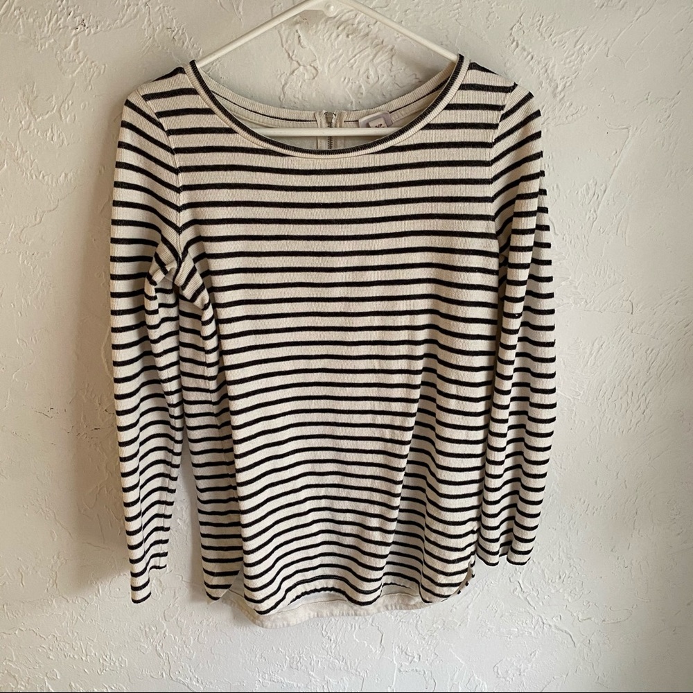 Black and White Striped Sweater with Back Zipper